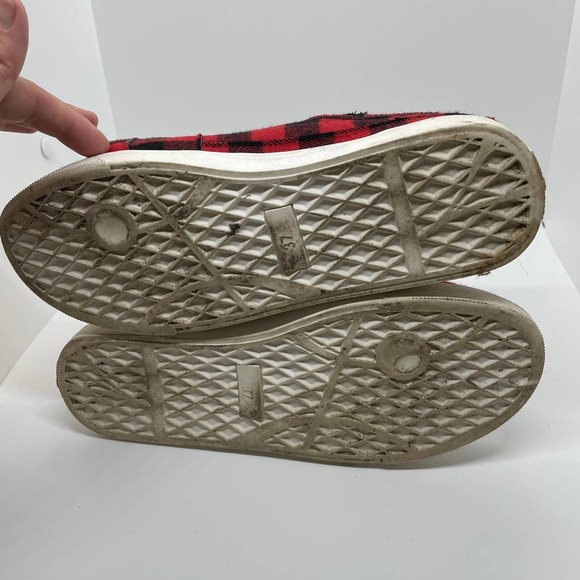 Buffalo Plaid Sneakers Slip On Style size 7 - Picture 8 of 9